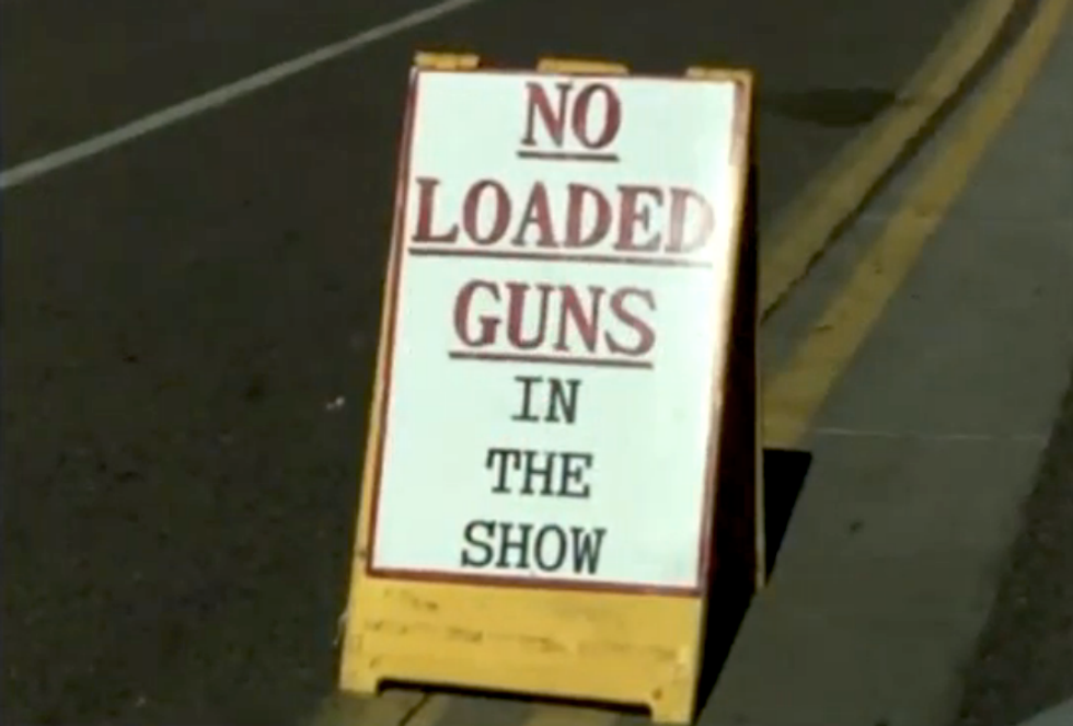 Man buys gun at Arizona gun show and promptly shoots friend by mistake