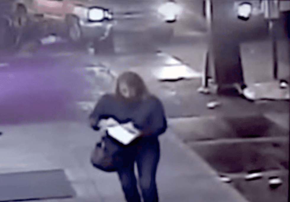 WATCH: NYC woman takes a bite from her pizza and walks away as hit pedestrian dies bleeding on sidewalk