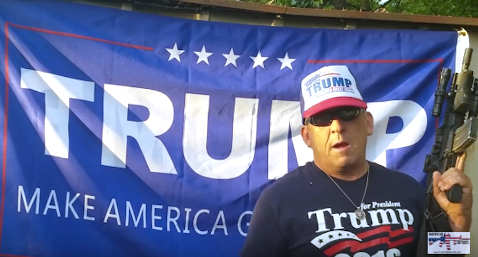 Trump-loving ex-cop recruits ‘lone wolf patriots’ to open fire on black protesters at GOP convention