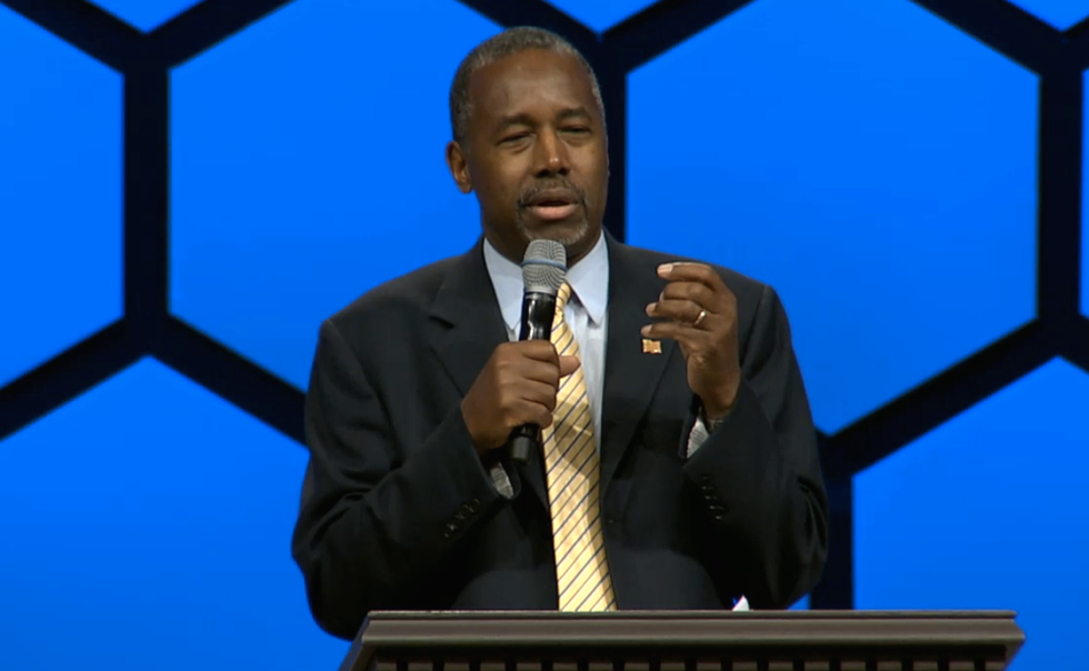 Ben Carson campaign responds to being viciously mocked by Donald Trump: 'Pray for him'