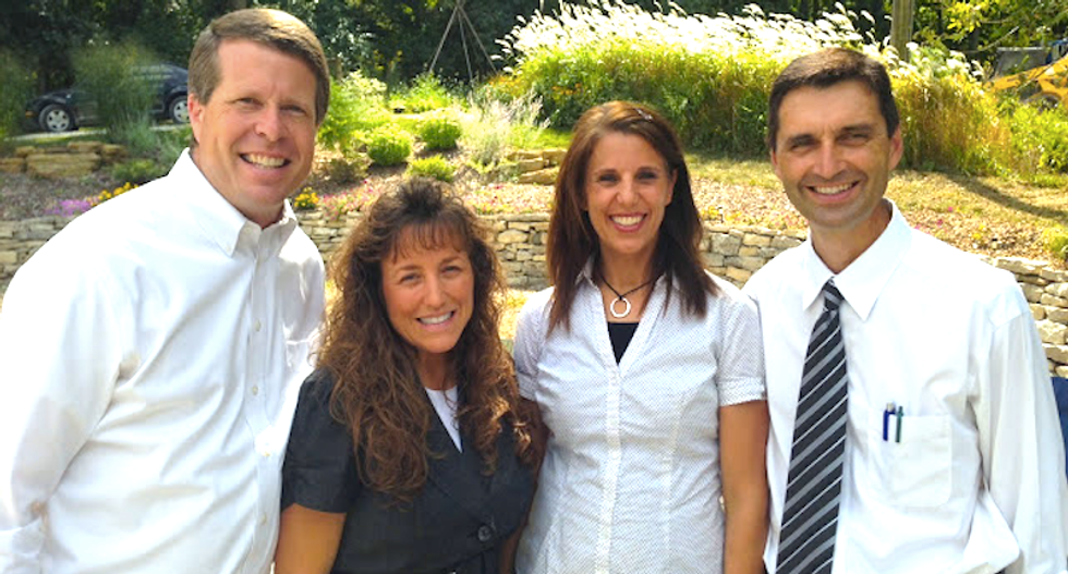 Ted Cruz teams up with Duggar-loving singing troupe to kill public education