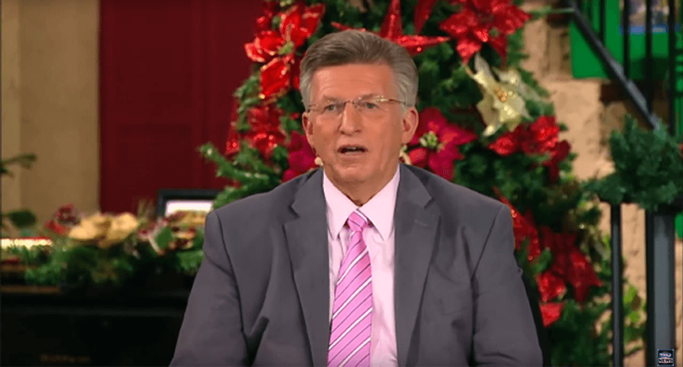 Cruz-loving End Times pastor uses numerology to prove Obama sacrificed Scalia in pagan ritual