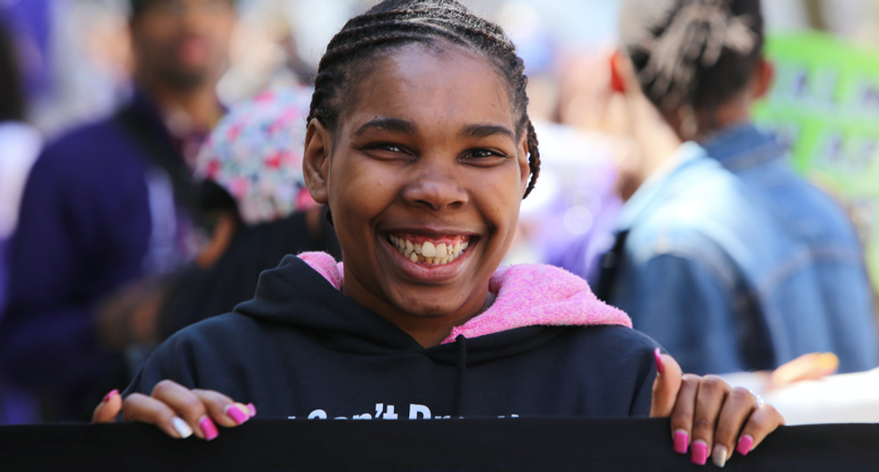 New York City law gives fast-food workers scheduling rights