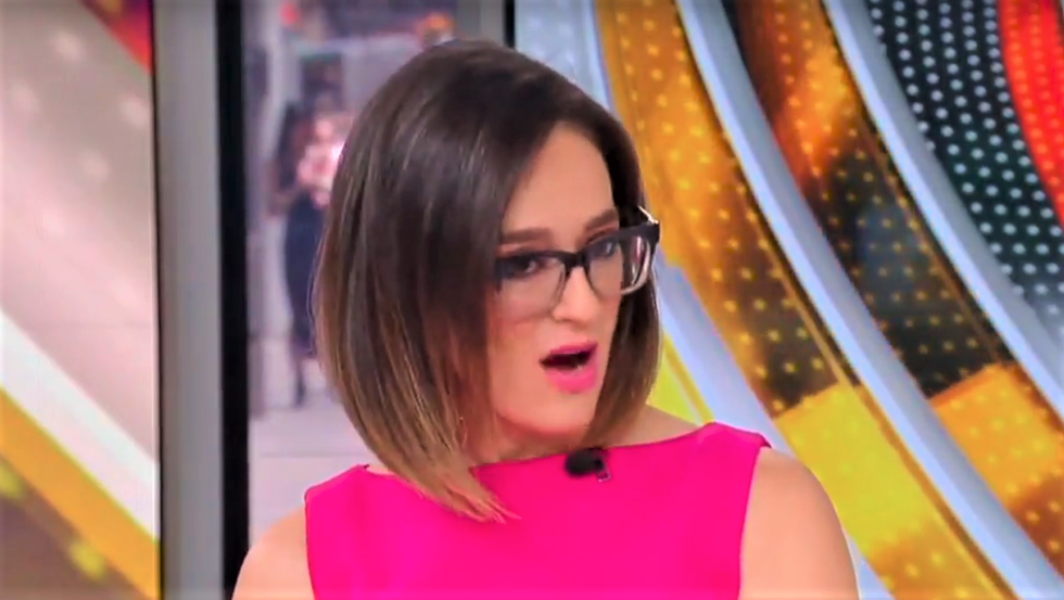 Fox News host blames Clintons for Trump's charity scam
