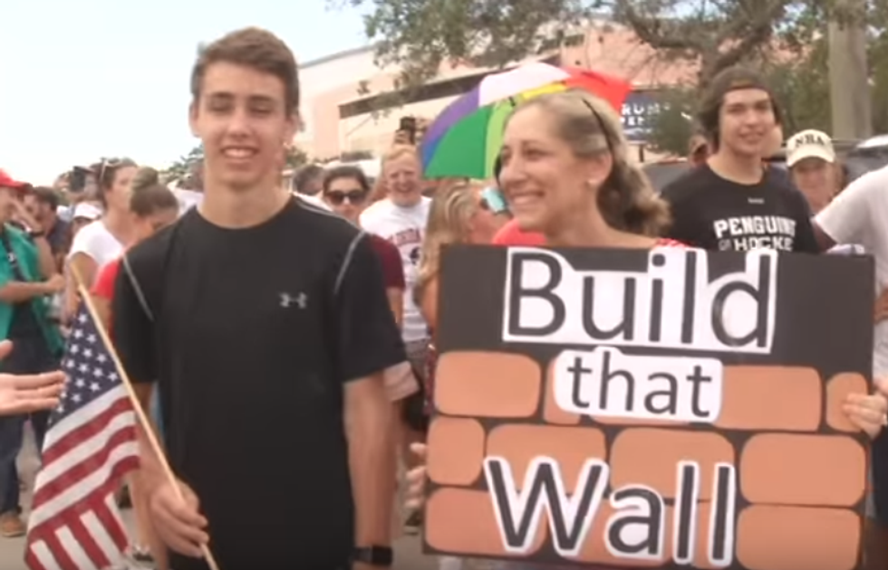 Texas Trump voter now fears the president will seize her family's land to build his border wall