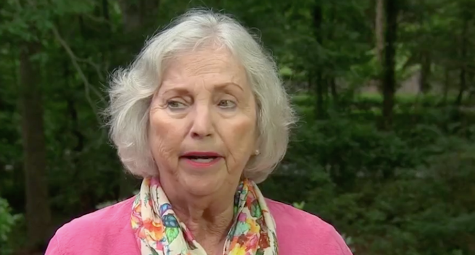 Rich whites in the Hamptons complain about their biggest summer scourge: Too many helicopters