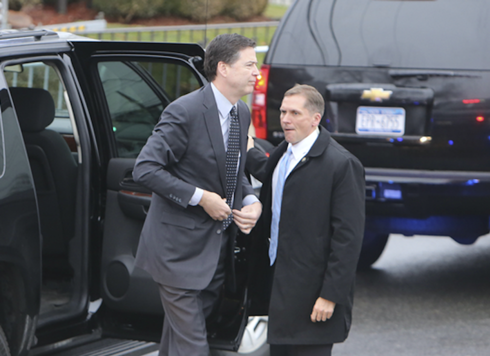 'We do not have a warrant': FBI admits Comey jumped the gun with Clinton email announcement