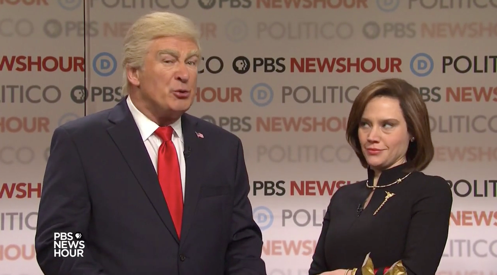 Trump crashes Dem debate during SNL -- only to be upstaged by Nancy Pelosi mocking his 'serial killer' letter