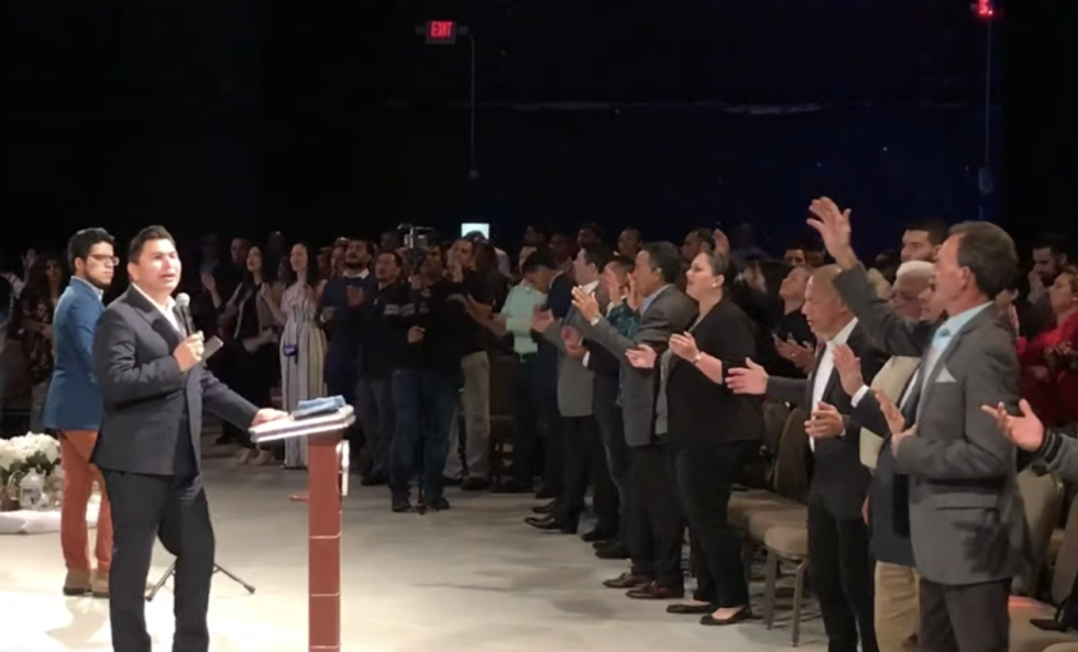 Trump to court evangelical Latinos at Miami megachurch where many congregants are undocumented