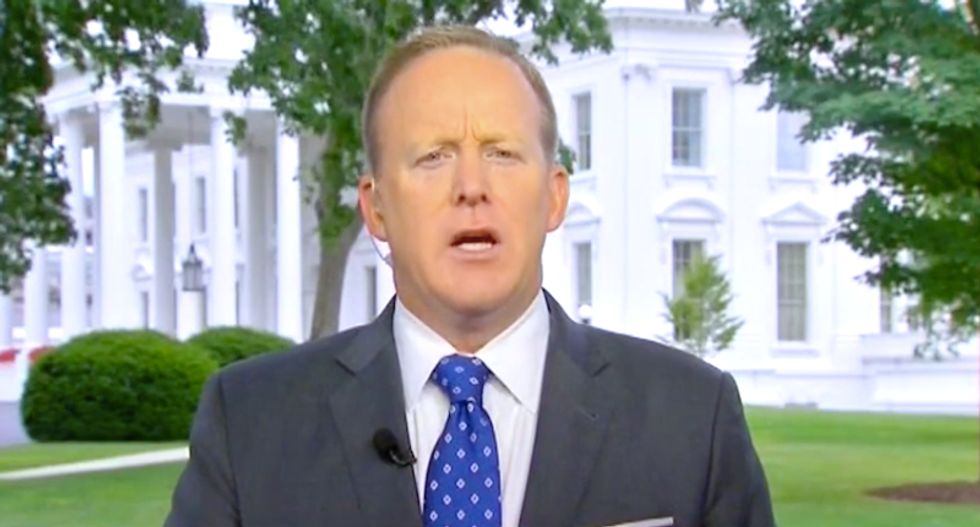 Sean Spicer quit 5 weeks ago -- and he's still getting paid as insiders label him as useless