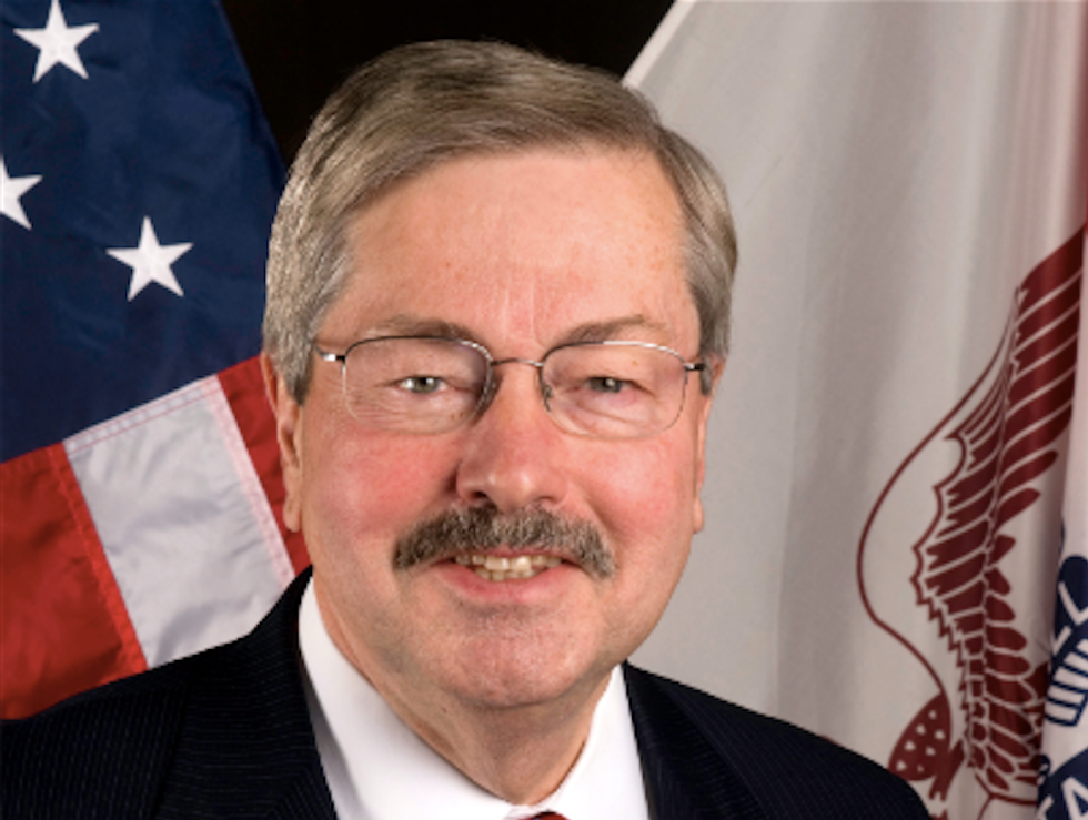 Iowa governor signs 20-week abortion ban amid legal challenge