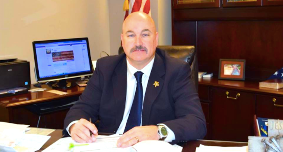 North Carolina sheriff issues condescending lecture to reporter who questioned him on prayer event
