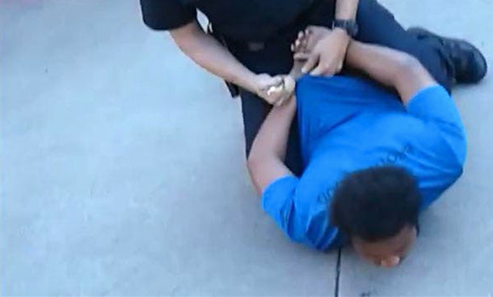 Texas cop tried to bargain away damning video by offering to drop charges against woman's sons: report