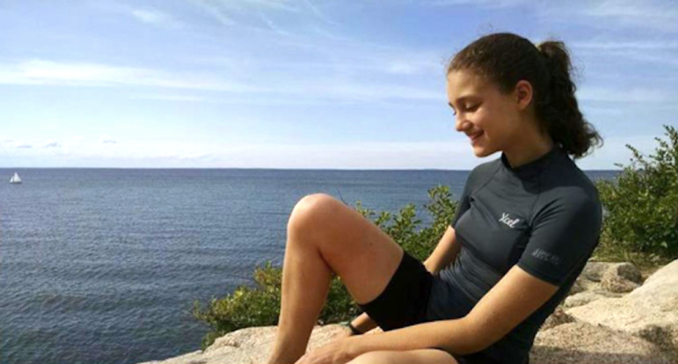 NYC teen killed after falling from 5th-floor fire escape while trying to retrieve phone from locked room