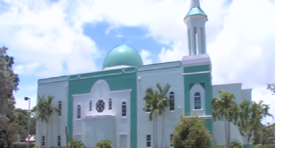 Florida Muslims fight back after mosque removed as polling place