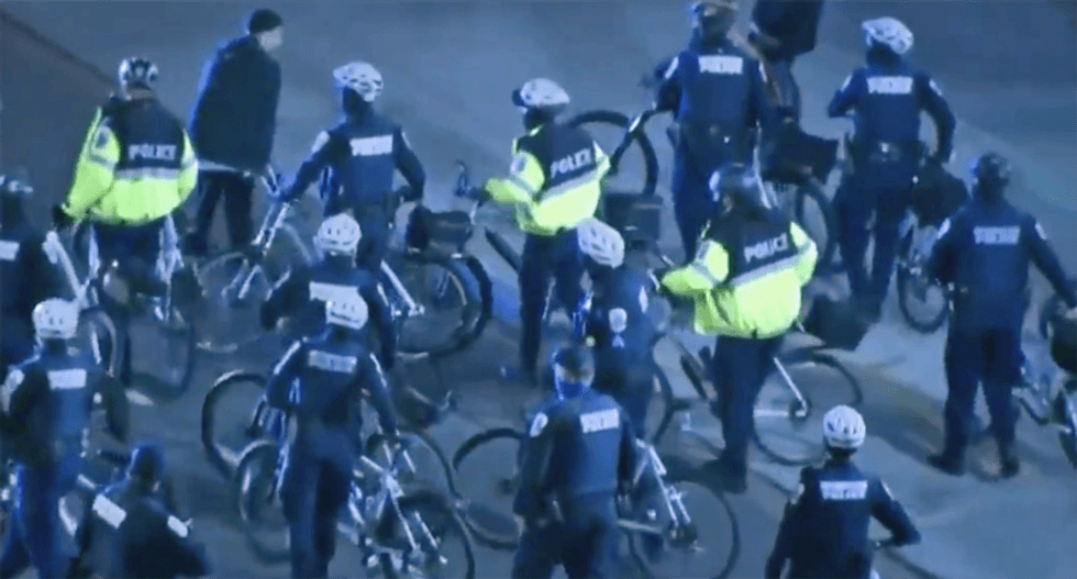 WATCH: Police move in as protesters surround the White House