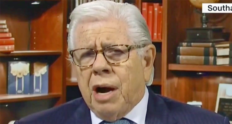 Watergate legend Carl Bernstein releases bombshell new report on 'delusional' Trump endangering national security