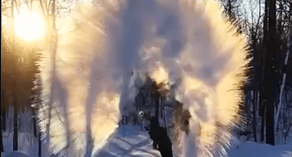 People are throwing boiling hot water in the air to make snow -- what could possibly go wrong