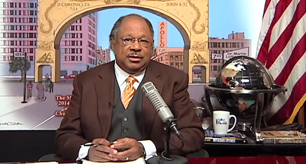 Gay-hating pastor mistakenly promotes parody video outing himself as a semen-loving sodomite