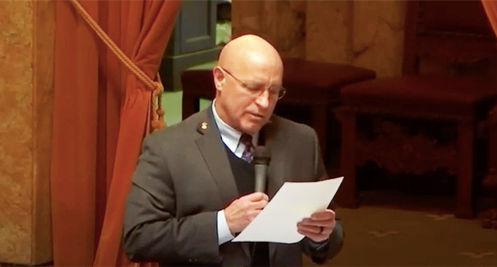 Washington State Republican goes nuts in sex-crazed rant after bill decriminalizing teen sexting passes