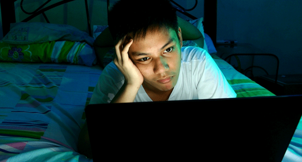 Major Internet providers slowing traffic speeds for thousands across US