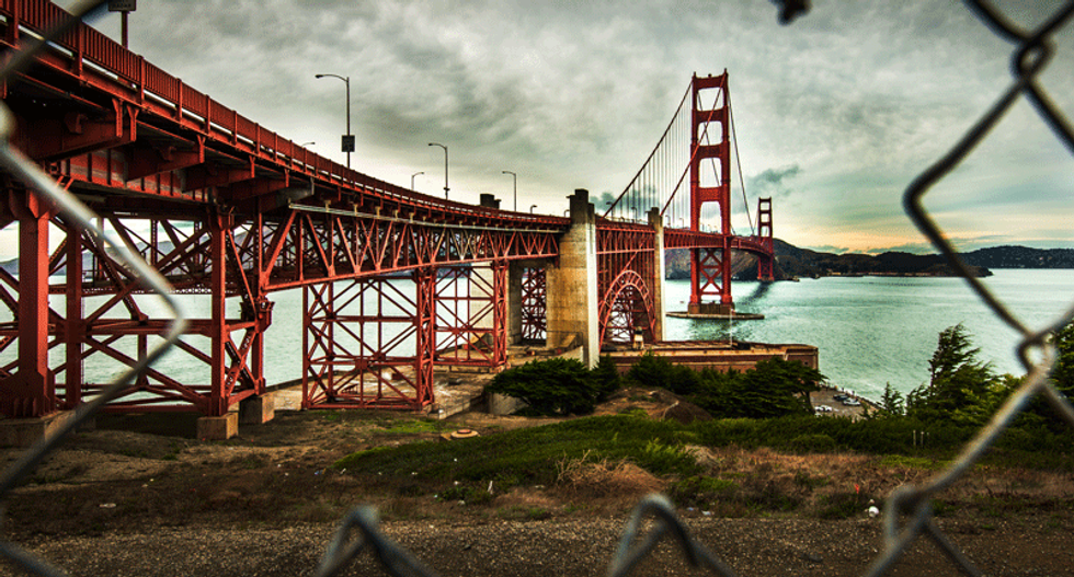 How would engineers build the Golden Gate Bridge today?