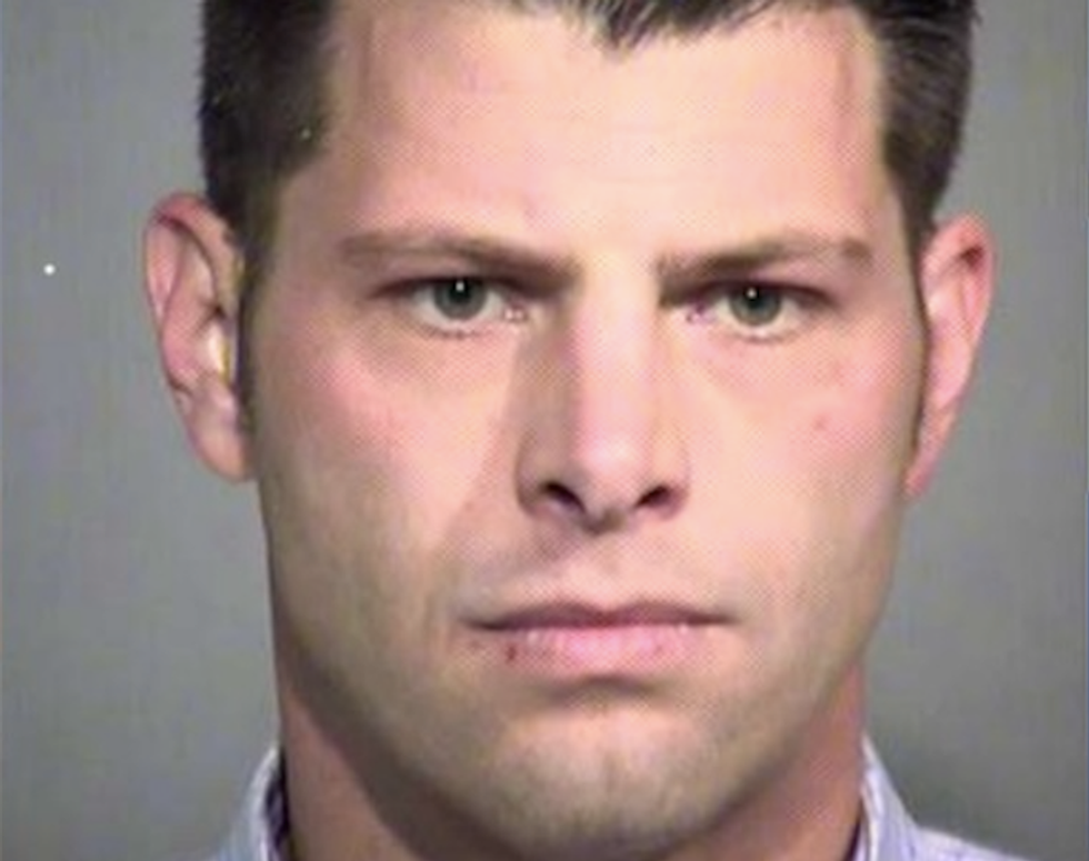 'I'll shoot you where you stand’: Arizona racist threatens restaurant worker for getting order wrong