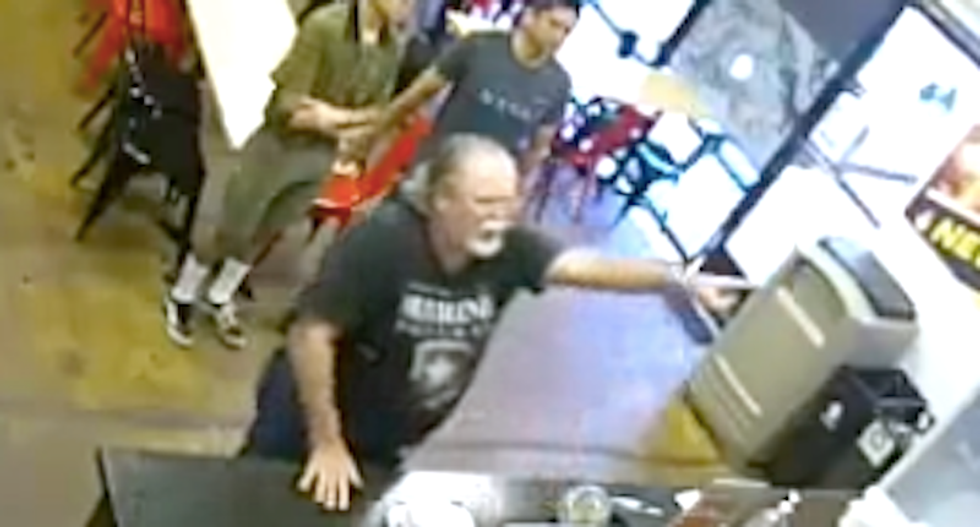 ‘We’re in America, not Spanish!’ White man goes berserk over Mexican restaurant menu in California
