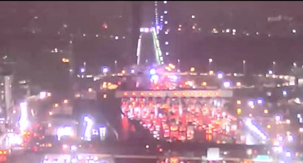 George Washington Bridge shut down for all traffic as Bomb Squad investigates suspicious device