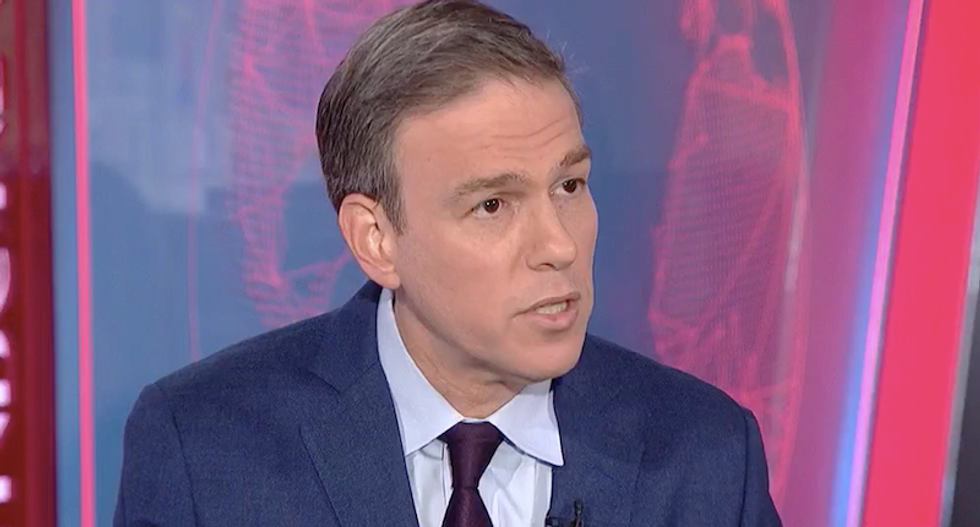 NYT conservative goes on MSNBC to defend his behavior in bizarre ‘bedbug’ dispute with a Twitter critic