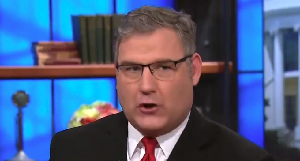 CNN guest explains the two reasons why anyone works at Trump's White House — and they’re both scary