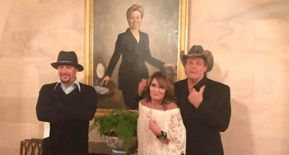 'Keeping an eye on Russia': Internet loses it over pic of Sarah Palin, Ted Nugent and Kid Rock at White House