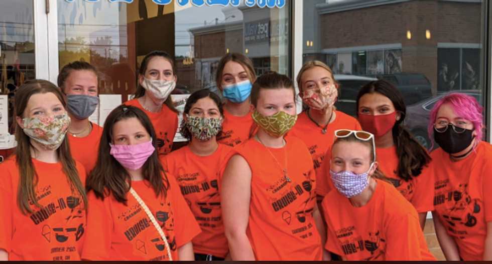 Ohio ice cream shop begs customers to stop berating teenage workers for wearing masks
