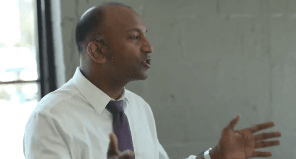 Baltimore candidate for mayor drops the mic on Trump for attacking his city while claiming to love America
