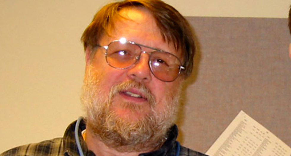 Ray Tomlinson, godfather of @ email, dies at age 74