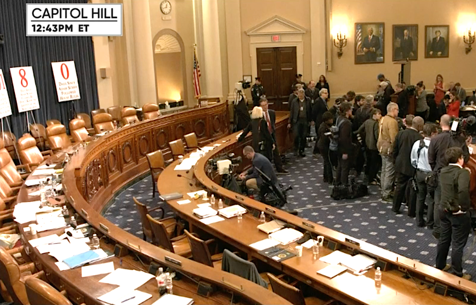 Republicans ‘grumbling’ that impeachment hearing break is allowing devastating testimony to sink in: reporter