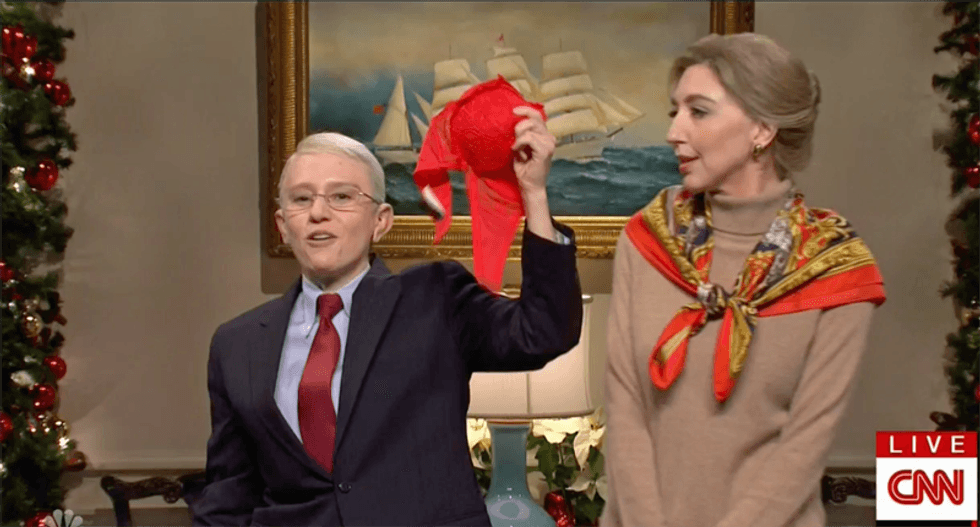 SNL's Tony Fauci wants to 'go back to being an anonymous hunk' after COVID vaccine rollout