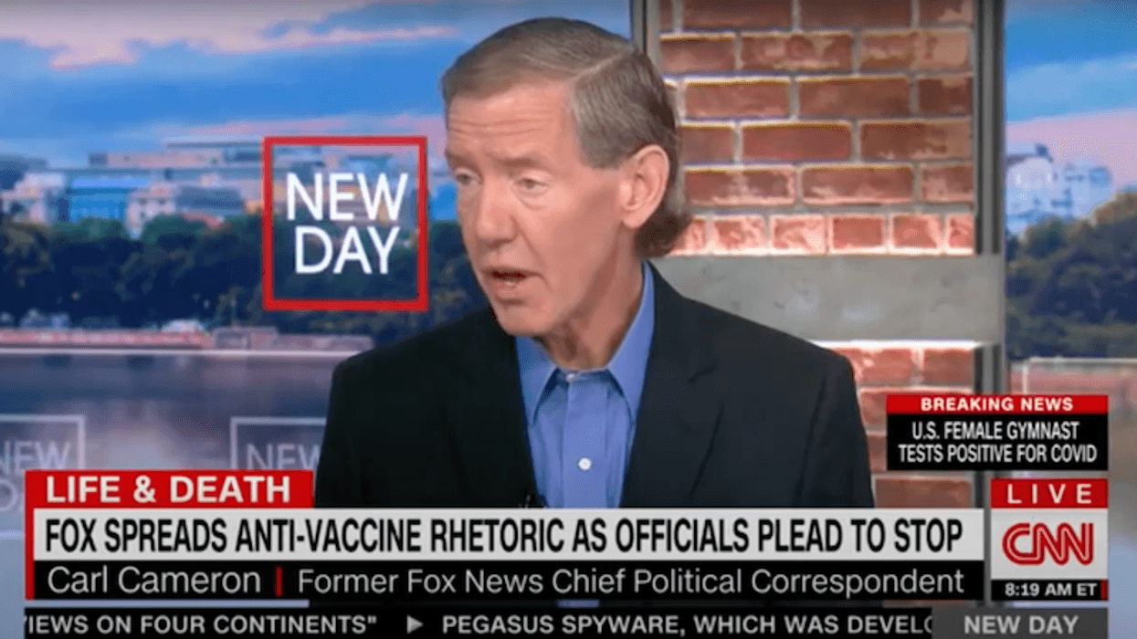 Former Fox News reporter blasts Tucker Carlson for sending 'lemmings to their own slaughter'
