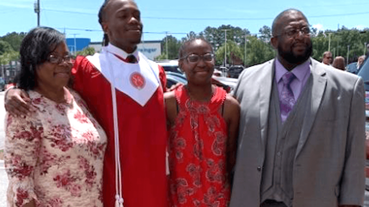 Black couple who refused vaccine due to infamous Tuskegee syphilis study die from COVID-19 three hours apart