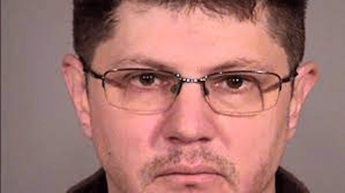 Trump-loving QAnon follower gets probation for shooting up federal courthouse in Portland