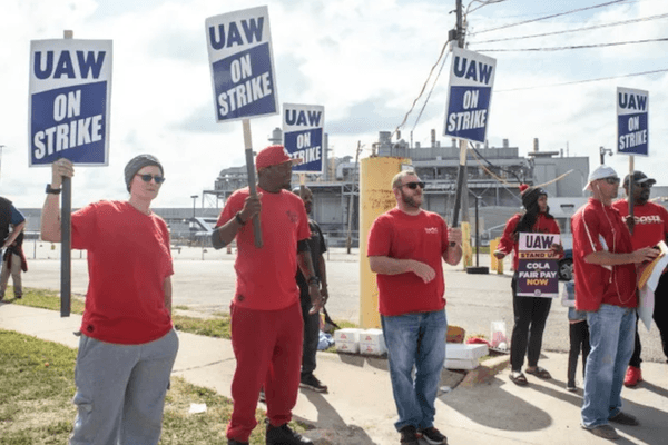 'Conspicuously absent' GOP’s claim of backing labor unions is 'almost comical': column
