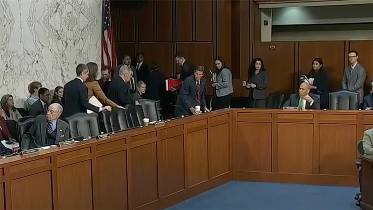 Democrats walk out of 'sham' vote for Trump lawyer: 'This is unbelievable!'