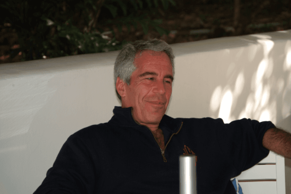 Journalist pinpoints 'one name that jumps out' of Epstein files: 'A man who was protected'