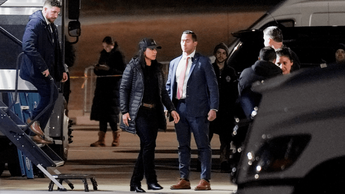 Ex-prosecutor raises red flag over 'highly unusual' detail of Georgia election office raid