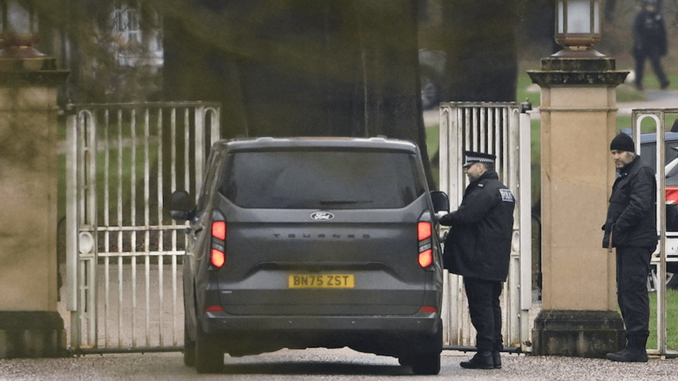 Royal family undoubtedly knew of arrest but threw ex-prince 'to the wolves': expert