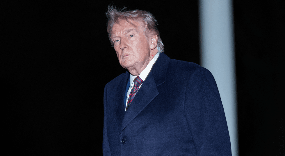 Trump's 'desperation' shows as he spends weekend 'pleading' for help: MS NOW experts