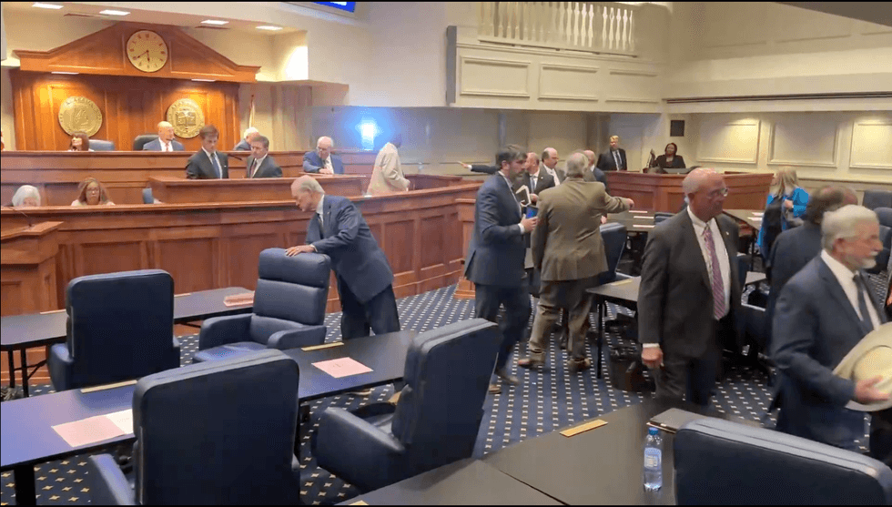 Fire alarms and flooding force red state lawmakers to evacuate mid-gerrymander debate