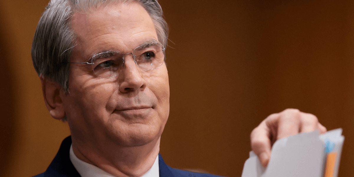 Trump official's Epstein gaffe floors analyst: 'Not the hill he wants to die on'