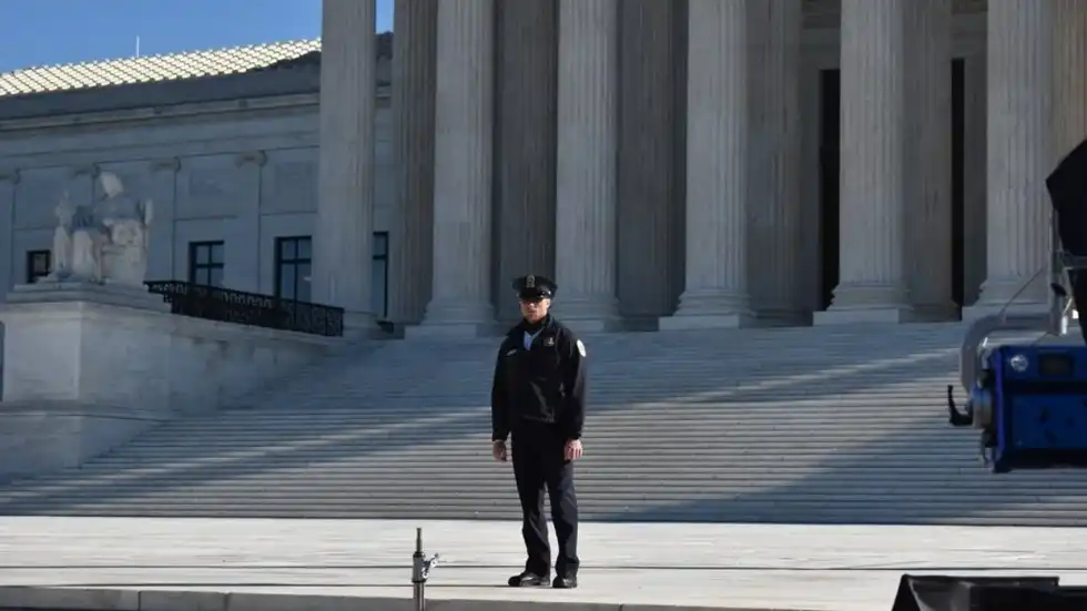 Judiciary enforces new rule to stop GOP from blocking Dem policies by 'judge-shopping'