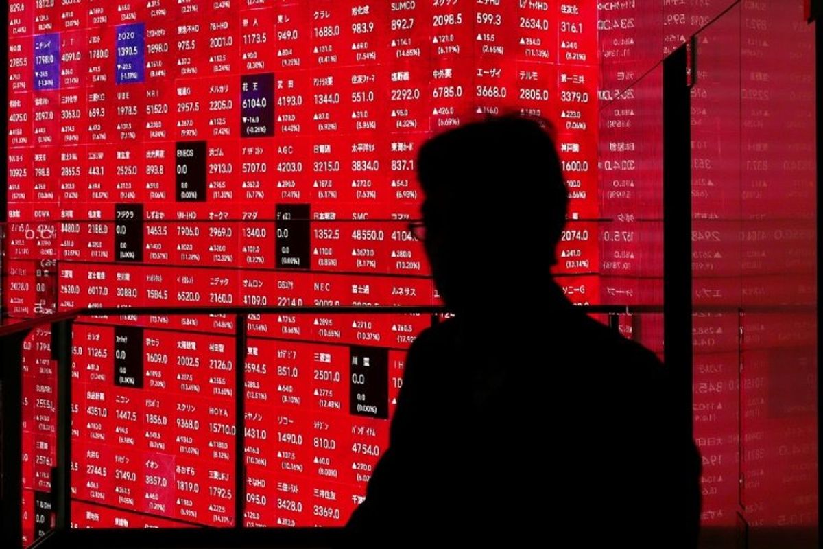 Trump admits trade war 'cost' as markets hit